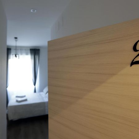 Angio Holiday Rooms Неаполь Экстерьер фото
